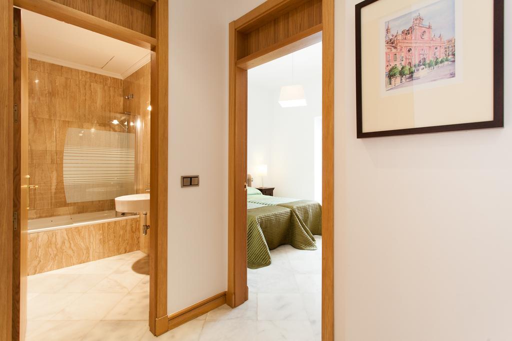 Holi-Rent Castilla Séville Extérieur photo