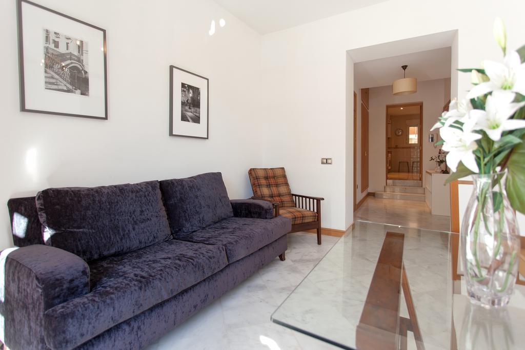 Holi-Rent Castilla Séville Extérieur photo