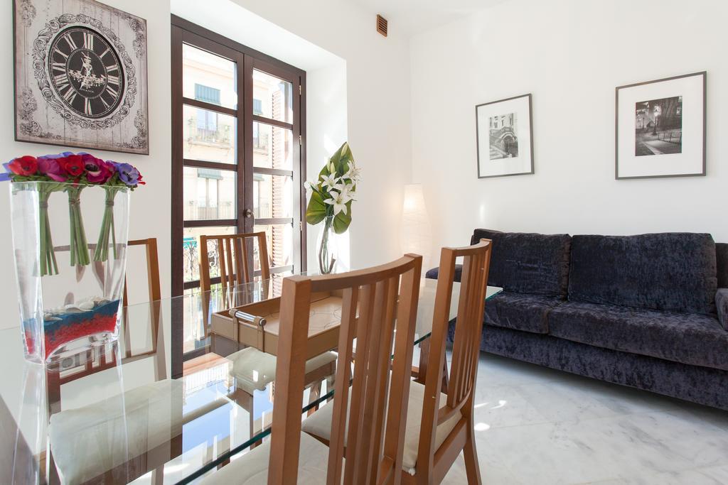 Holi-Rent Castilla Séville Extérieur photo