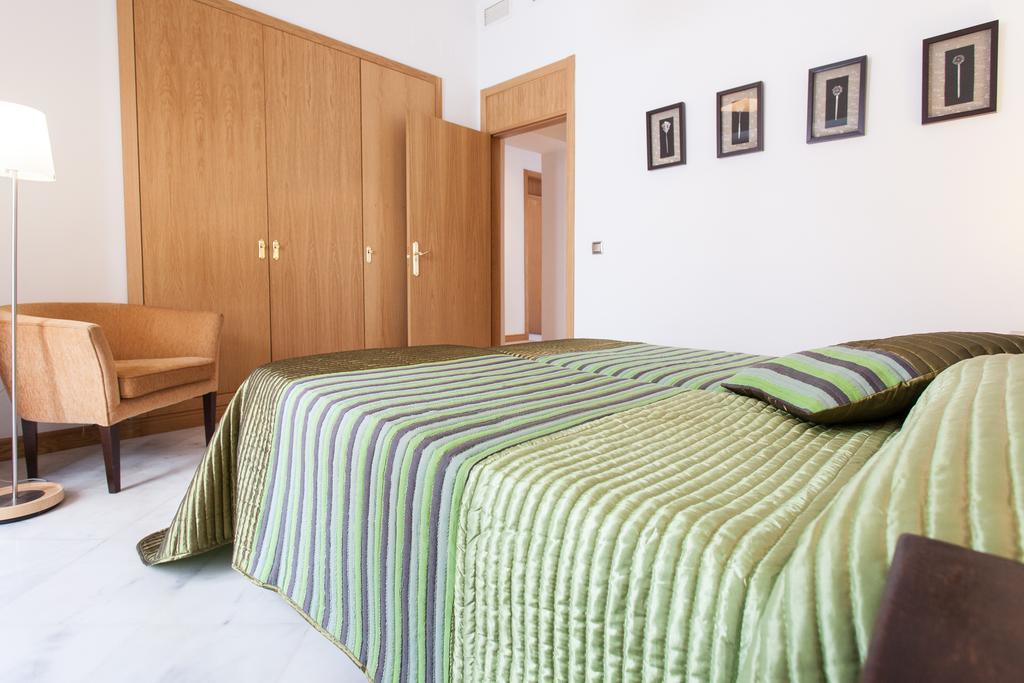 Holi-Rent Castilla Séville Extérieur photo